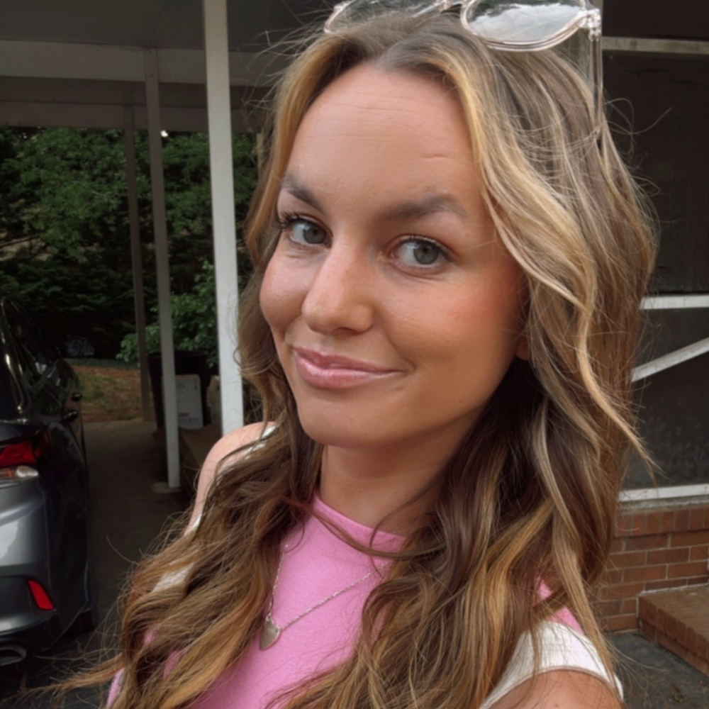 Meet your Posher, Mikayla
